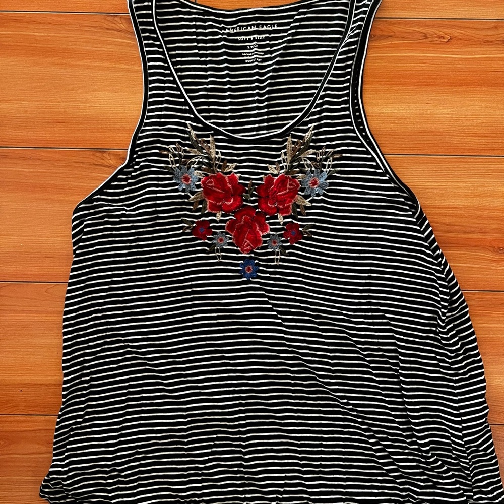 Embroidered American eagle tank top